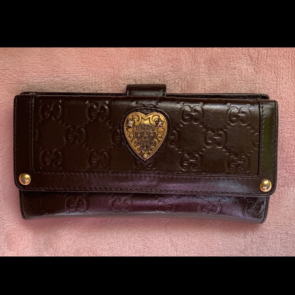 Gucci Babouska Continental Heart Crest Bi- Fold Wallet